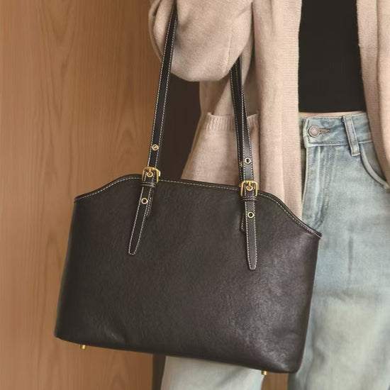 Waxed leather large capacity shoulder bag