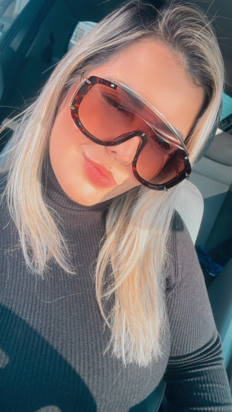 SUNGLASSES