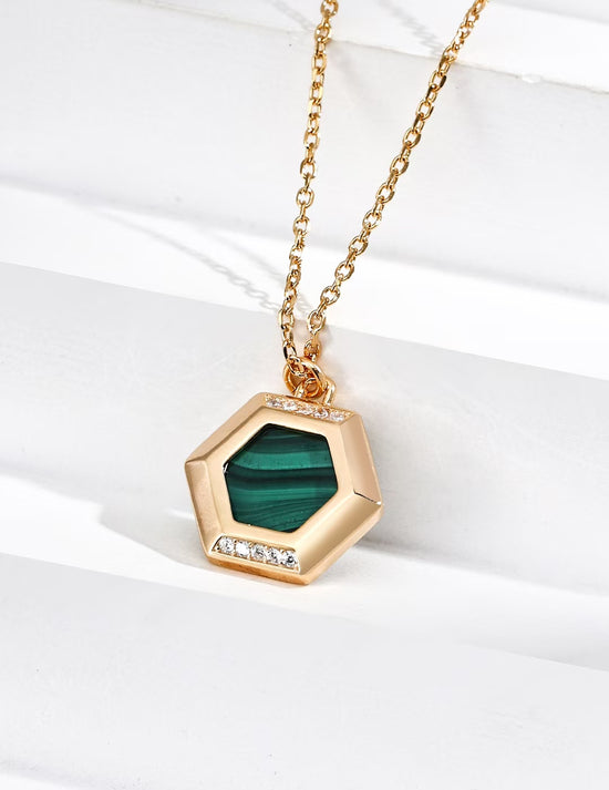 Fashionable and high-end 925 silver vintage malachite pendant necklace